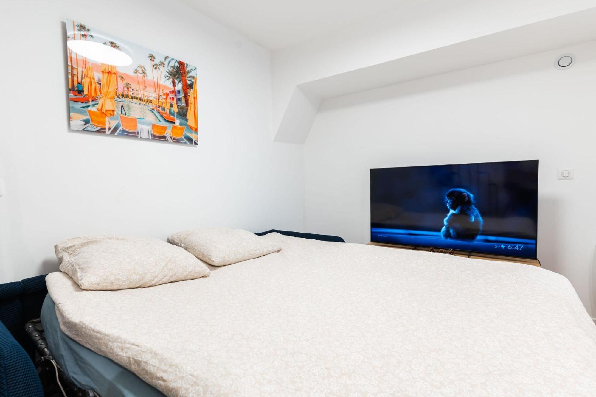 Loft 4 Bedroom Montmartre Pigalle Ac By Lcc Agency Париж Экстерьер фото