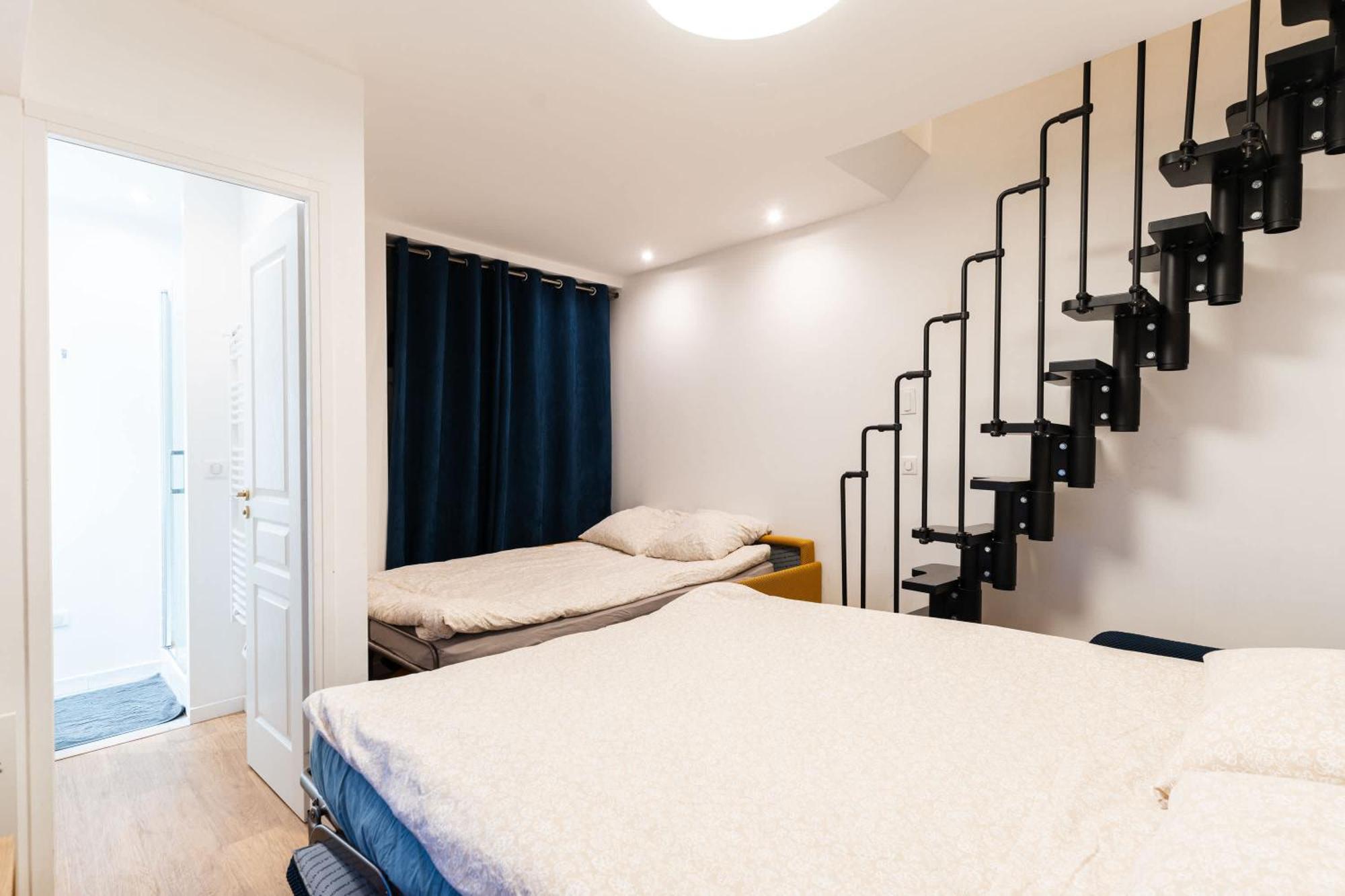 Loft 4 Bedroom Montmartre Pigalle Ac By Lcc Agency Париж Экстерьер фото